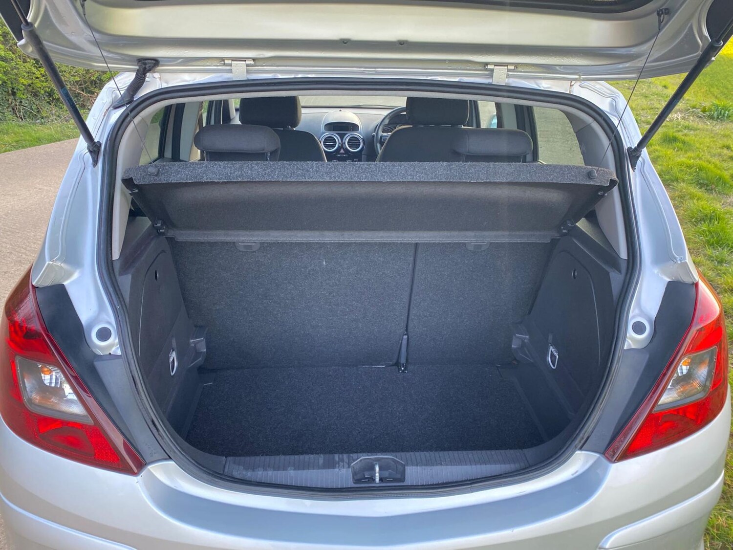 Used Vauxhall Corsa 2011 for sale - 78141827: Photo 29