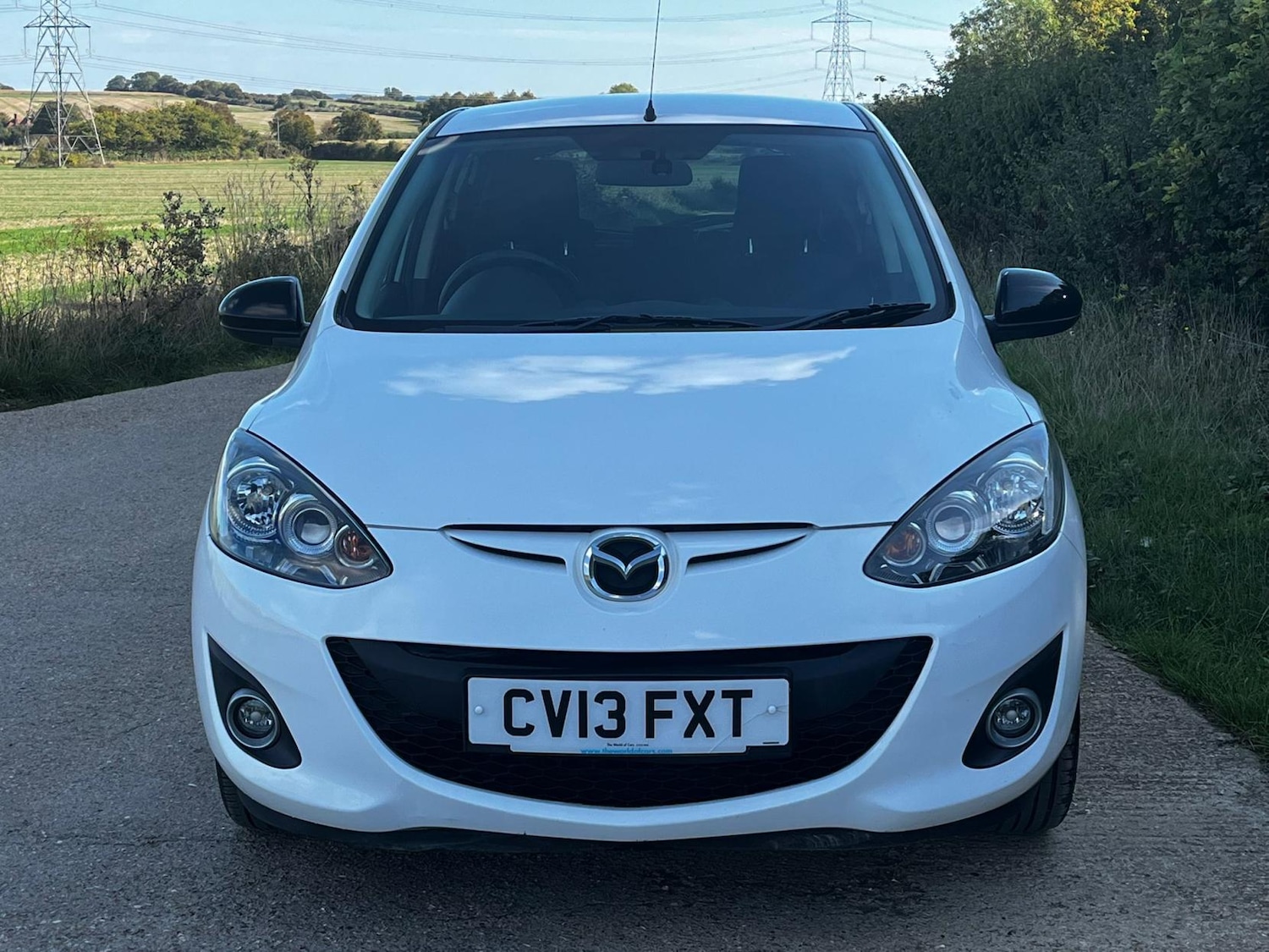 Used Mazda Mazda2 2013 for sale - 76162164: Photo 2