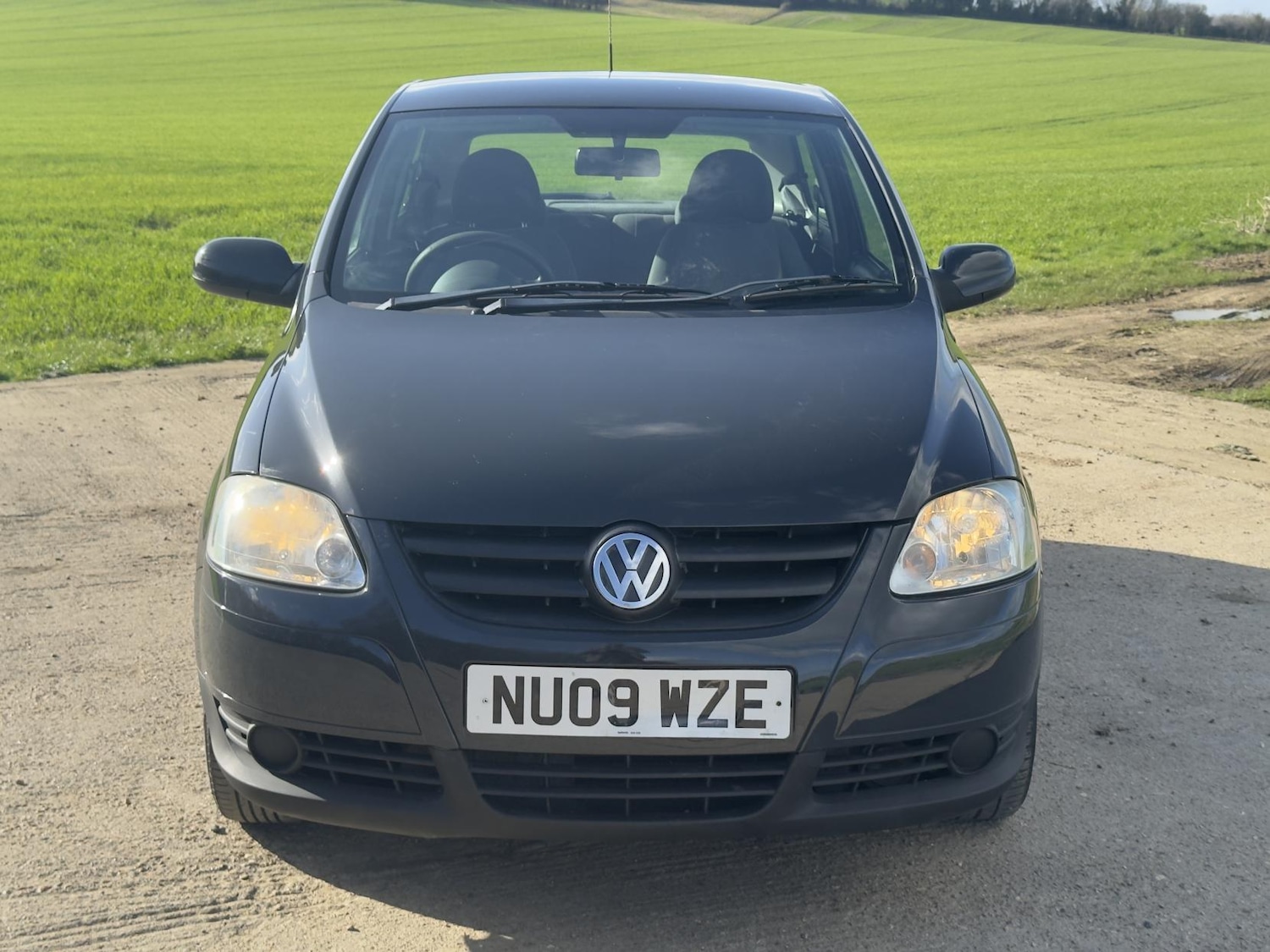 Used Volkswagen Fox 2009 for sale - 77848289: Photo 2