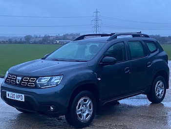 Used Dacia Duster 2020 for sale - 77242012: Photo