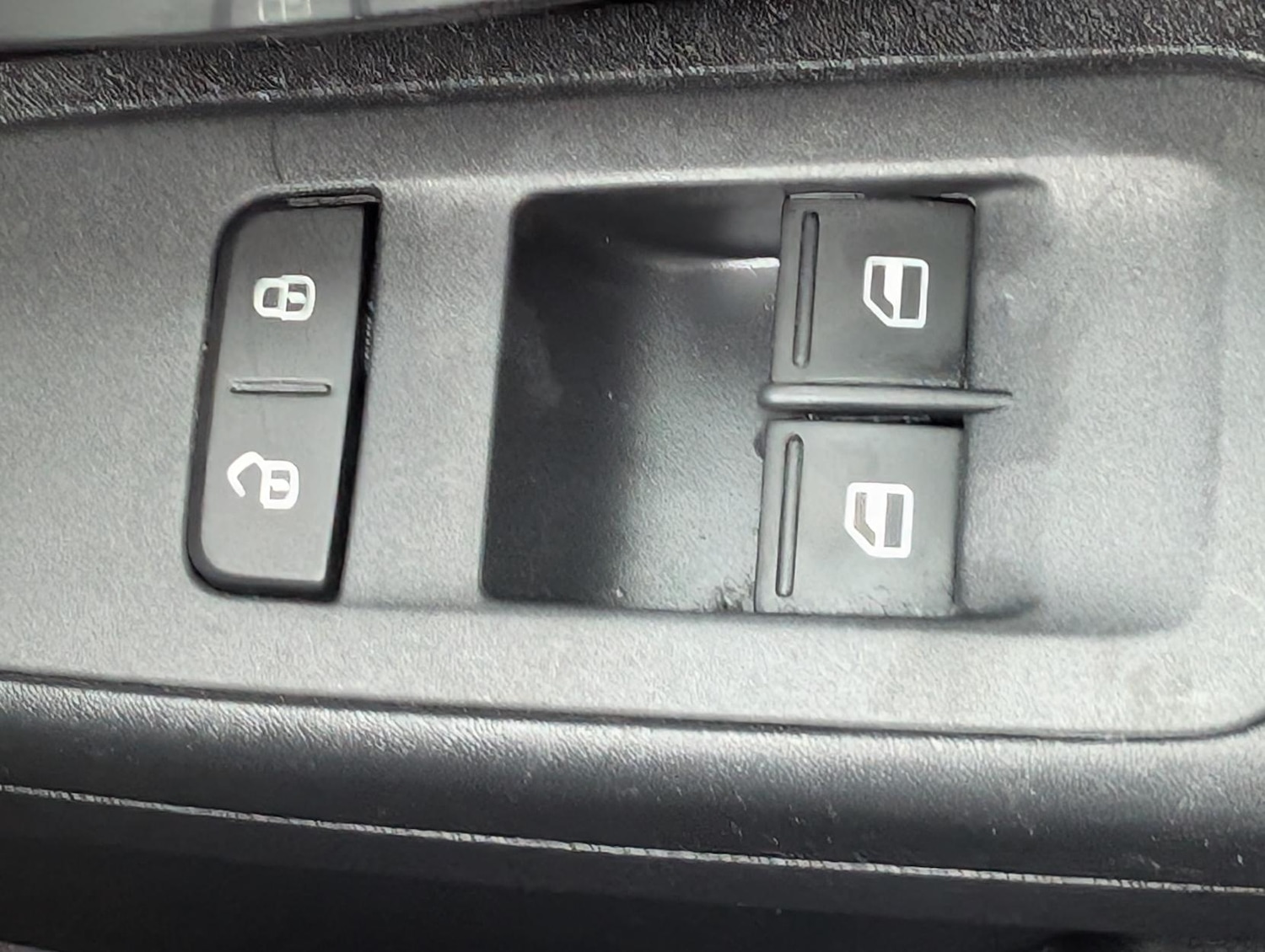 Used Volkswagen up! 2017 for sale - 76494341: Photo 20