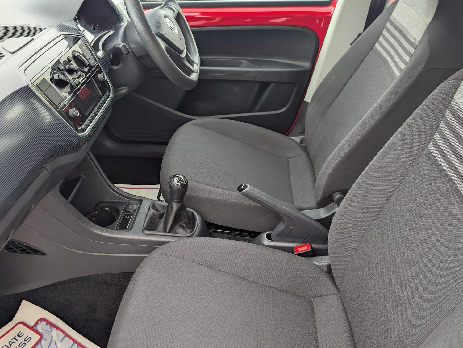 Used Volkswagen up! 2017 for sale - 76494341: Photo 27