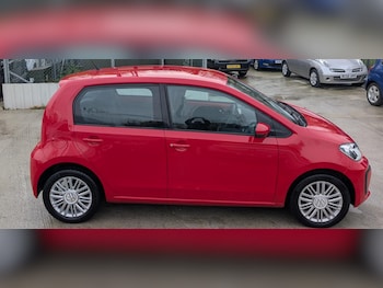 Used Volkswagen up! 2017 for sale - 76494341: Photo