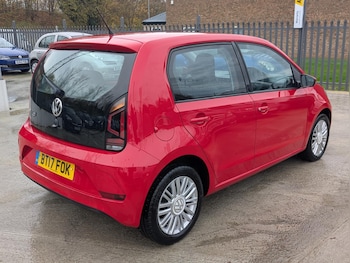 Used Volkswagen up! 2017 for sale - 76494341: Photo