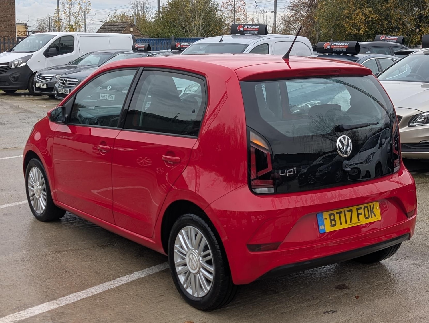 Used Volkswagen up! 2017 for sale - 76494341: Photo 5
