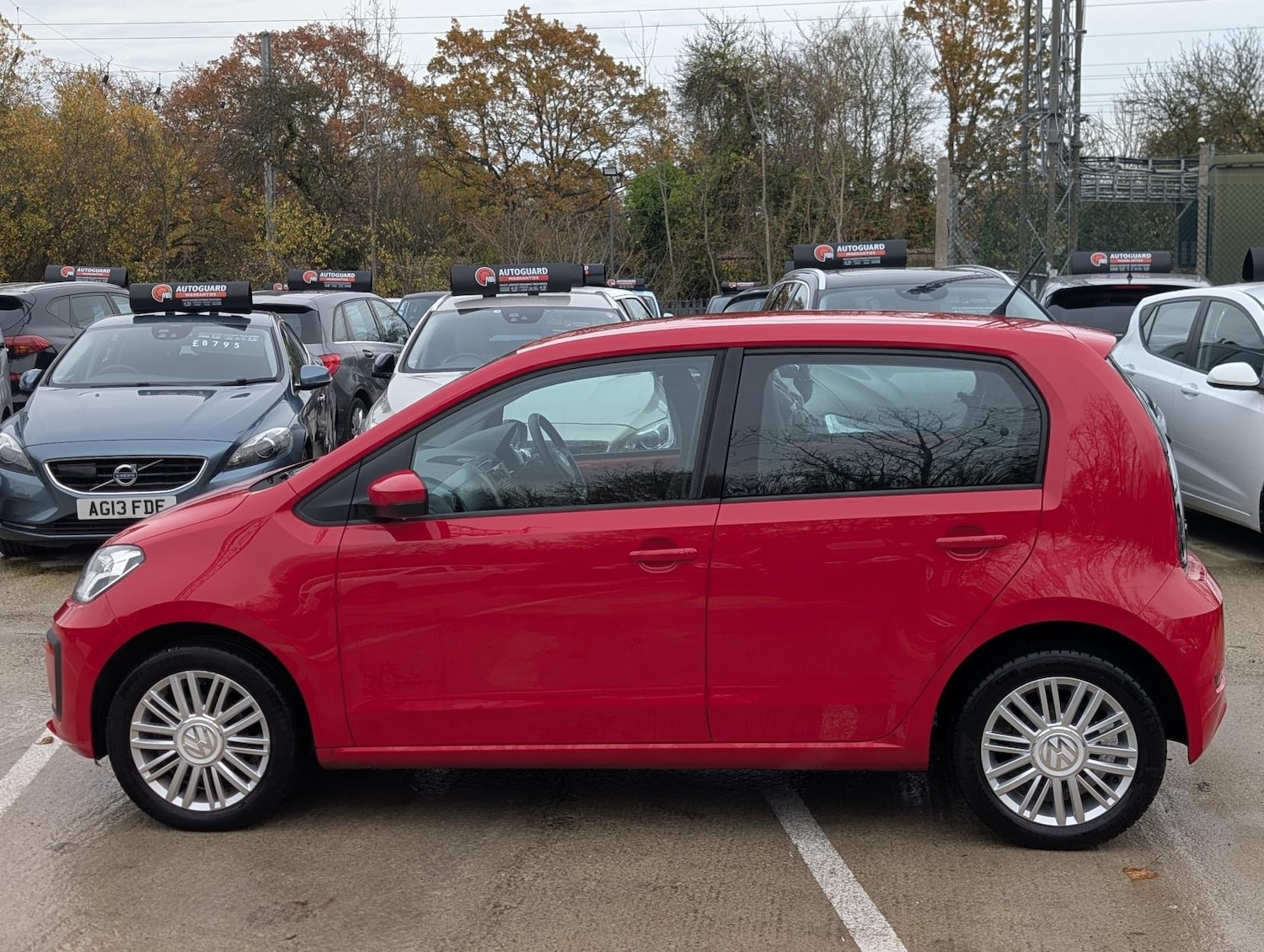 Used Volkswagen up! 2017 for sale - 76494341: Photo 6