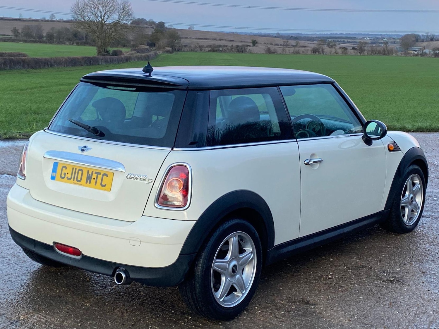 Used MINI Hatch 2010 for sale - 77750457: Photo 6