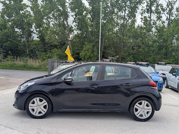 Used Peugeot 208 2019 for sale - 75386265: Photo