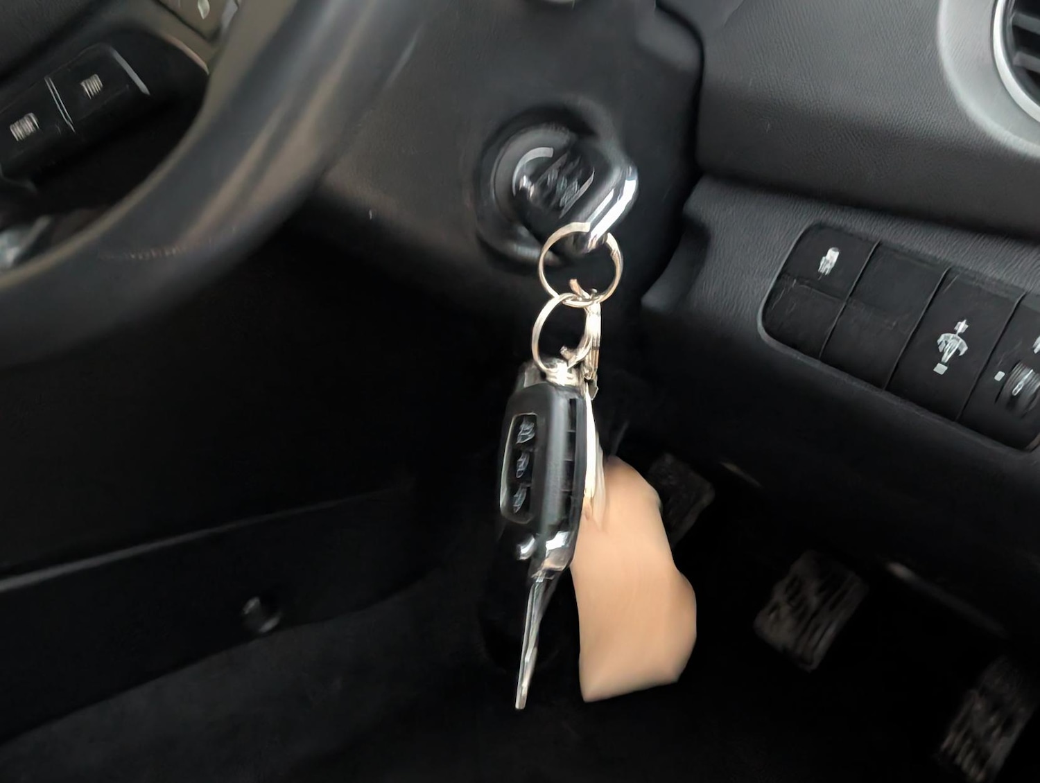 Used Hyundai i10 2018 for sale - 76647778: Photo 11