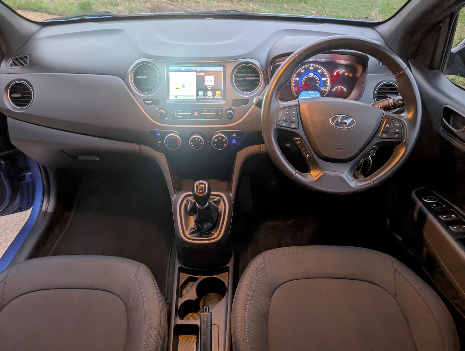 Used Hyundai i10 2018 for sale - 76647778: Photo 16