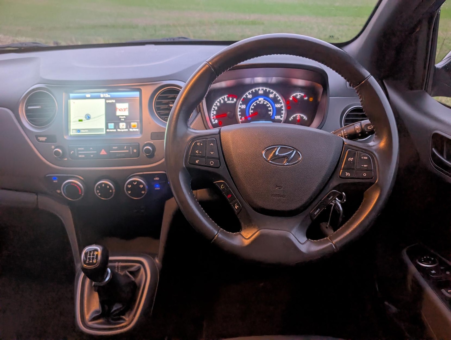 Used Hyundai i10 2018 for sale - 76647778: Photo 23