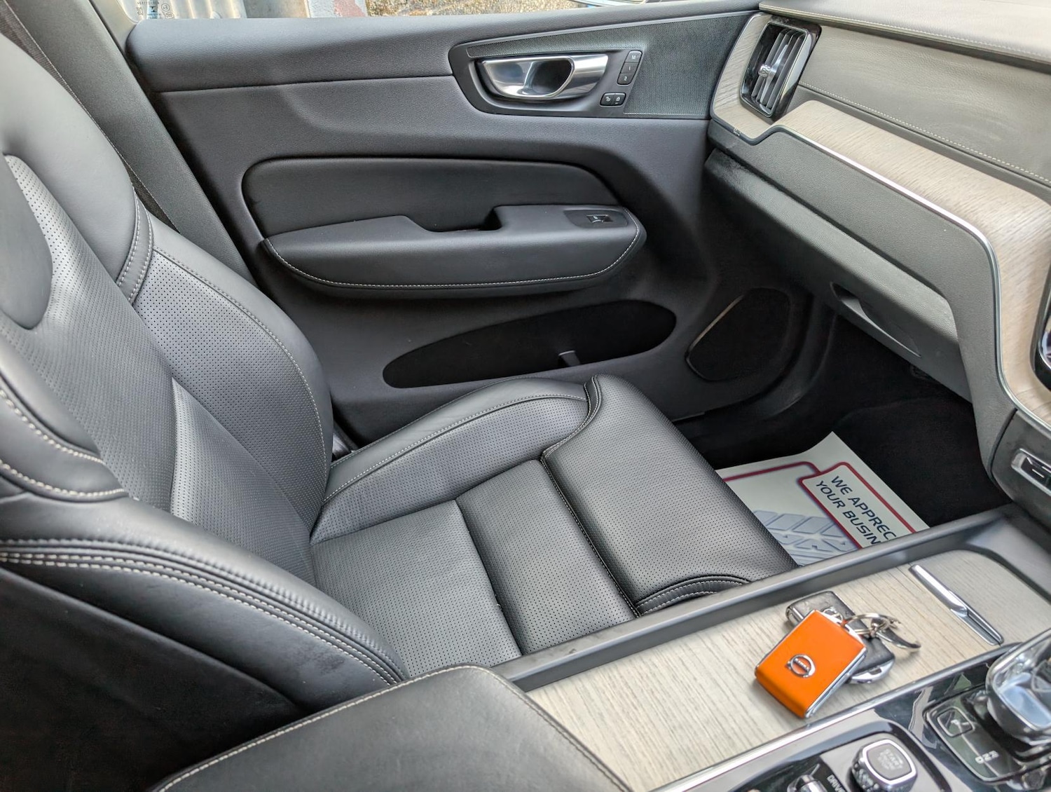 Used Volvo XC60 2021 for sale - 77097100: Photo 32