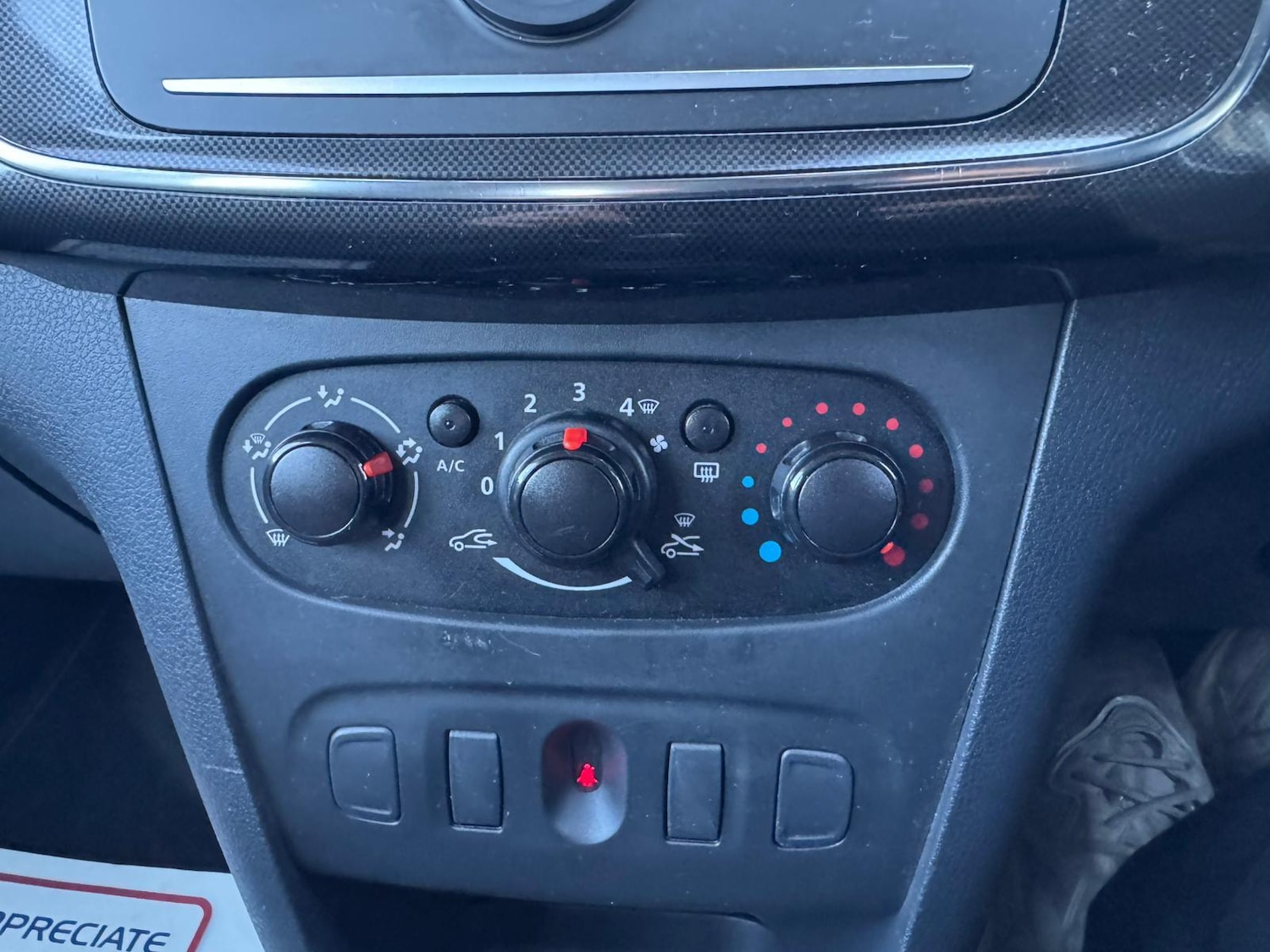 Used Dacia Sandero 2017 for sale - 76370037: Photo 16