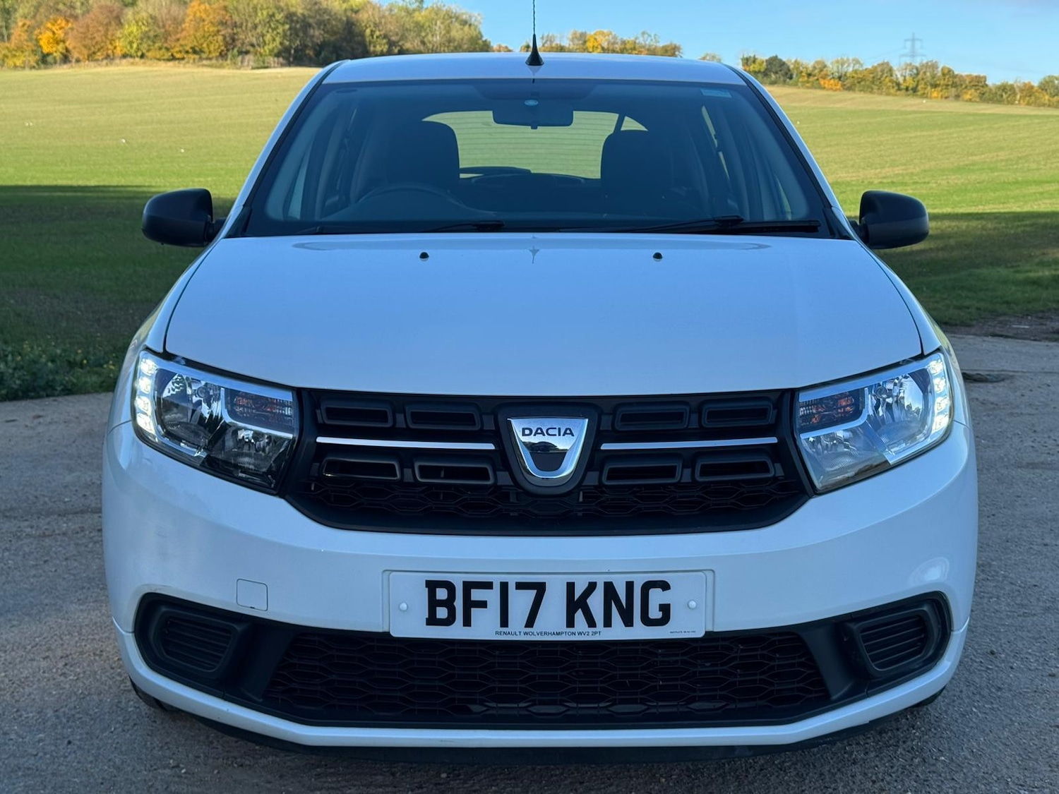 Used Dacia Sandero 2017 for sale - 76370037: Photo 2