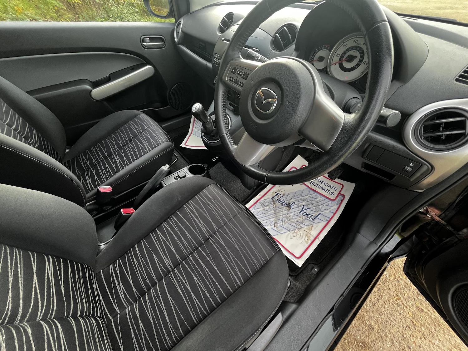 Used Mazda Mazda2 2010 for sale - 76494356: Photo 16