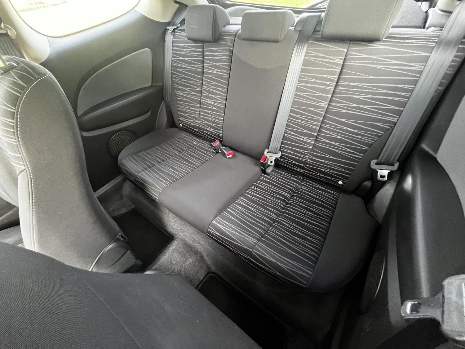 Used Mazda Mazda2 2010 for sale - 76494356: Photo 27