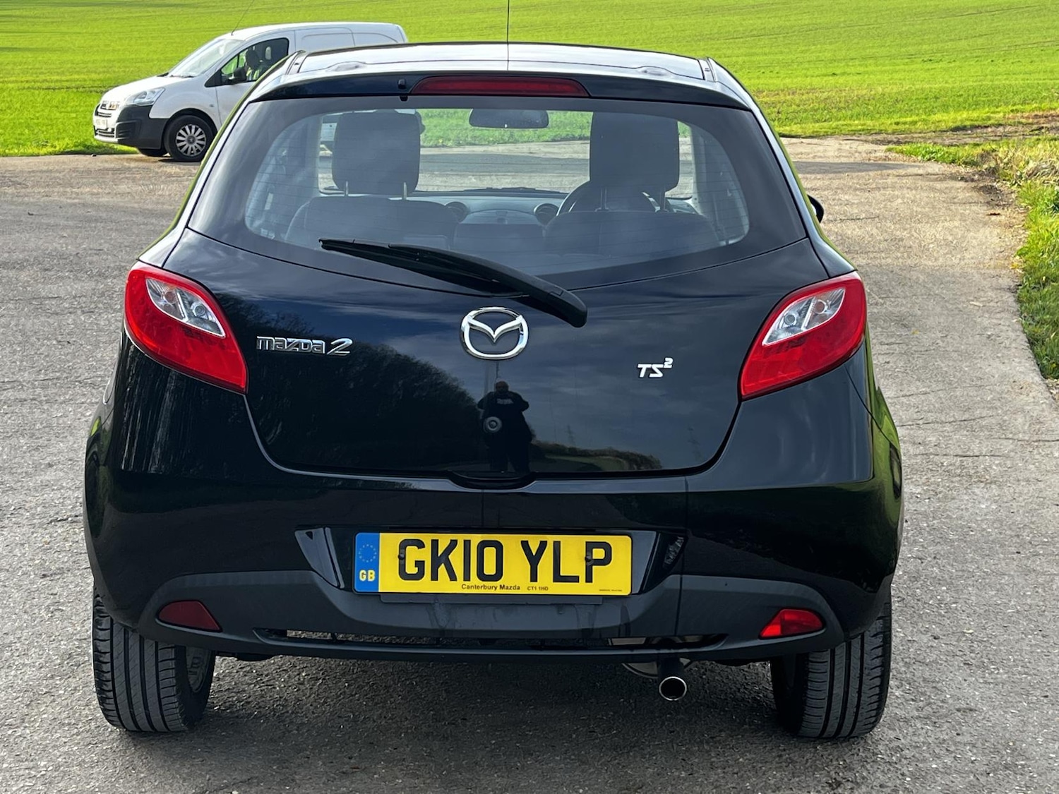 Used Mazda Mazda2 2010 for sale - 76494356: Photo 4