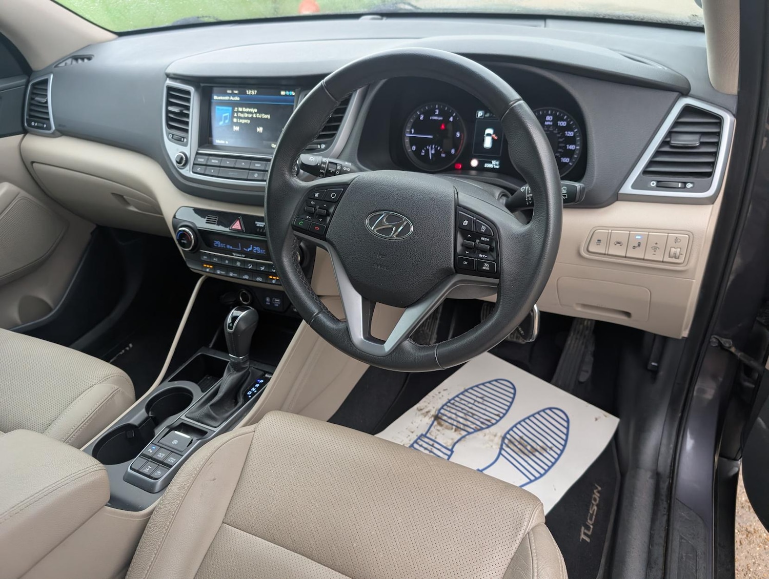 Used Hyundai TUCSON 2015 for sale - 76766720: Photo 17