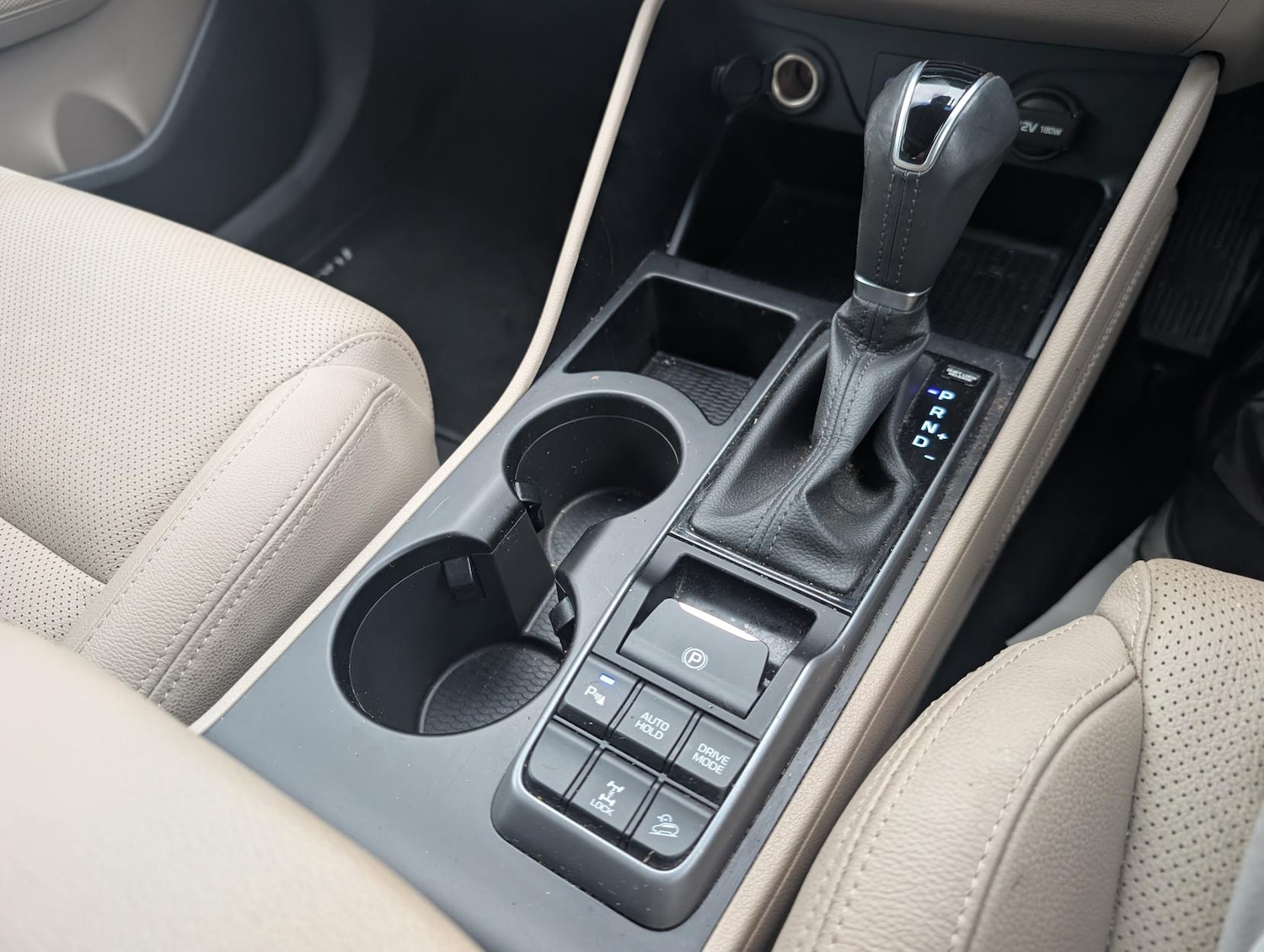 Used Hyundai TUCSON 2015 for sale - 76766720: Photo 32