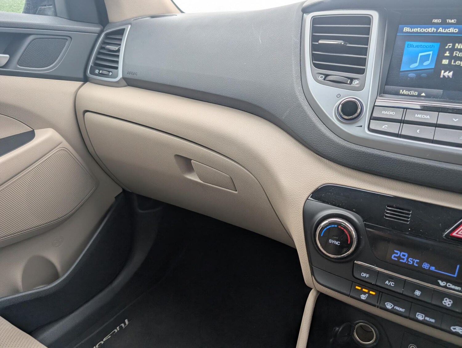 Used Hyundai TUCSON 2015 for sale - 76766720: Photo 34