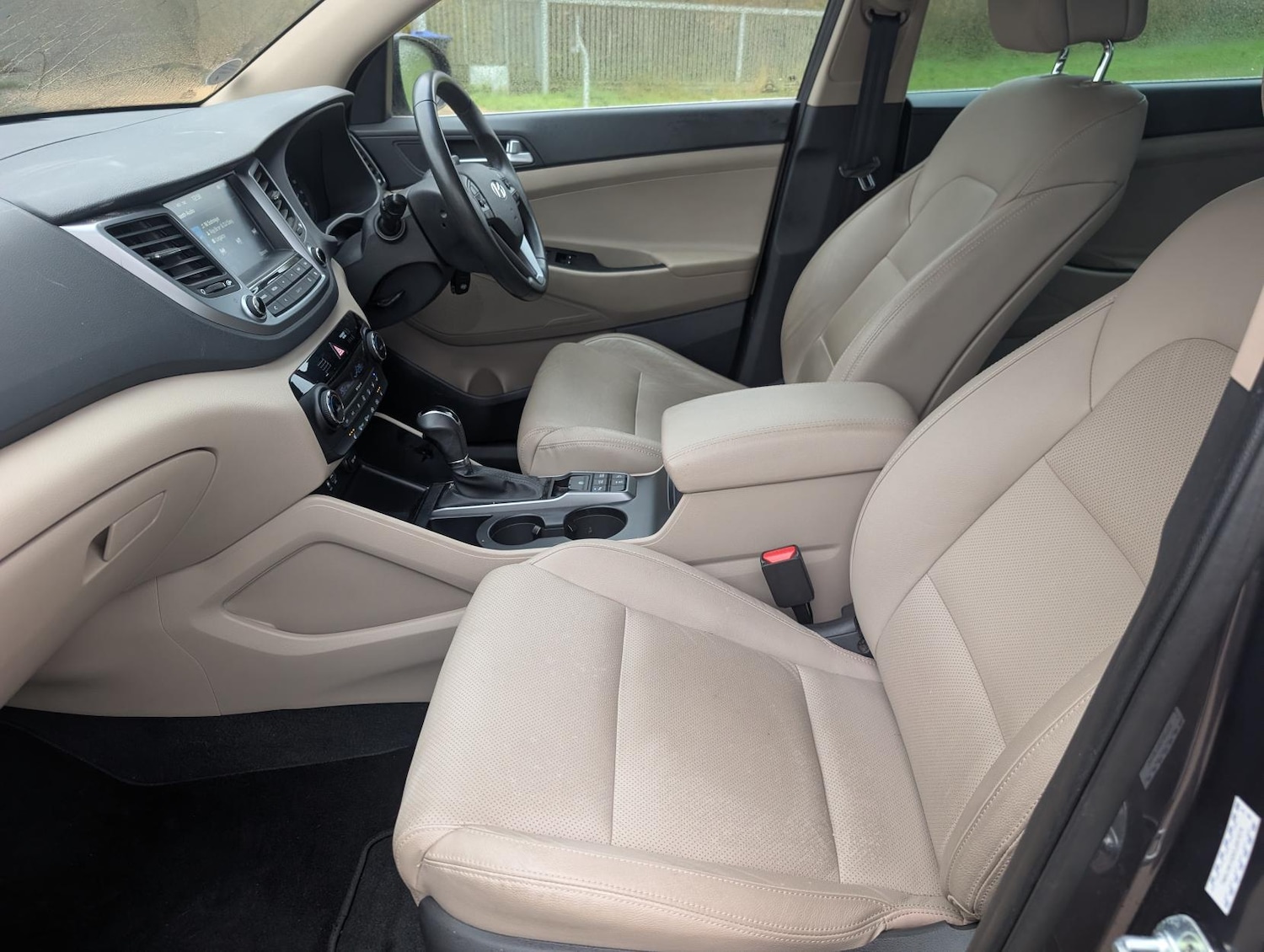 Used Hyundai TUCSON 2015 for sale - 76766720: Photo 36