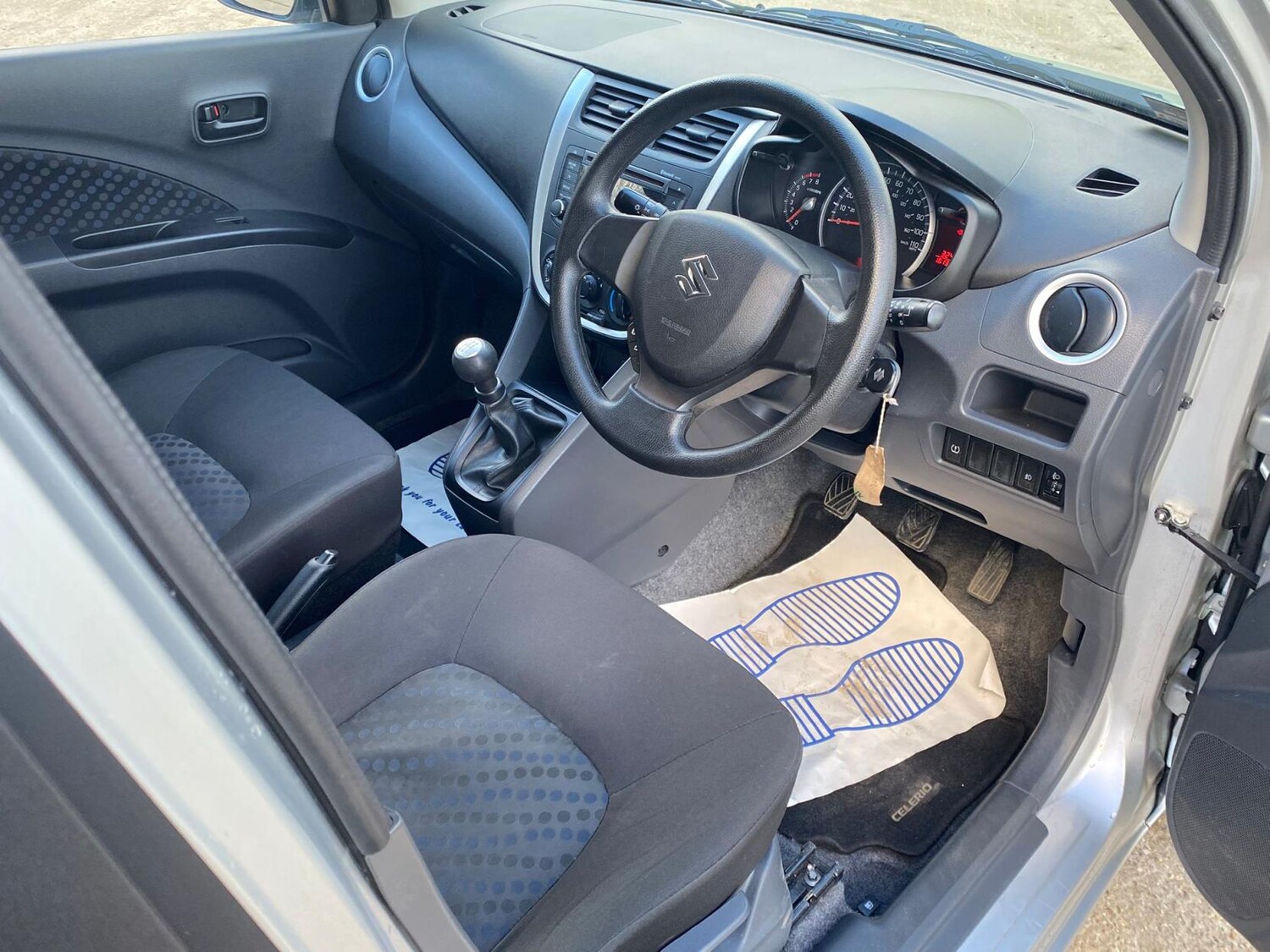 Used Suzuki Celerio 2015 for sale - 77710771: Photo 33