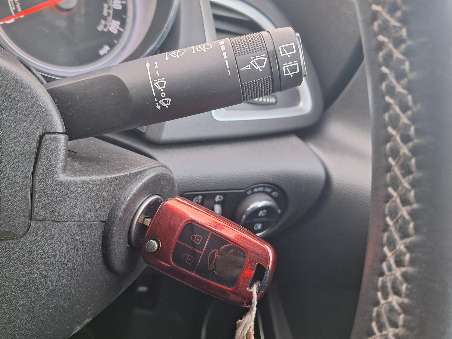 Used Vauxhall Astra GTC 2012 for sale - 76968941: Photo 14