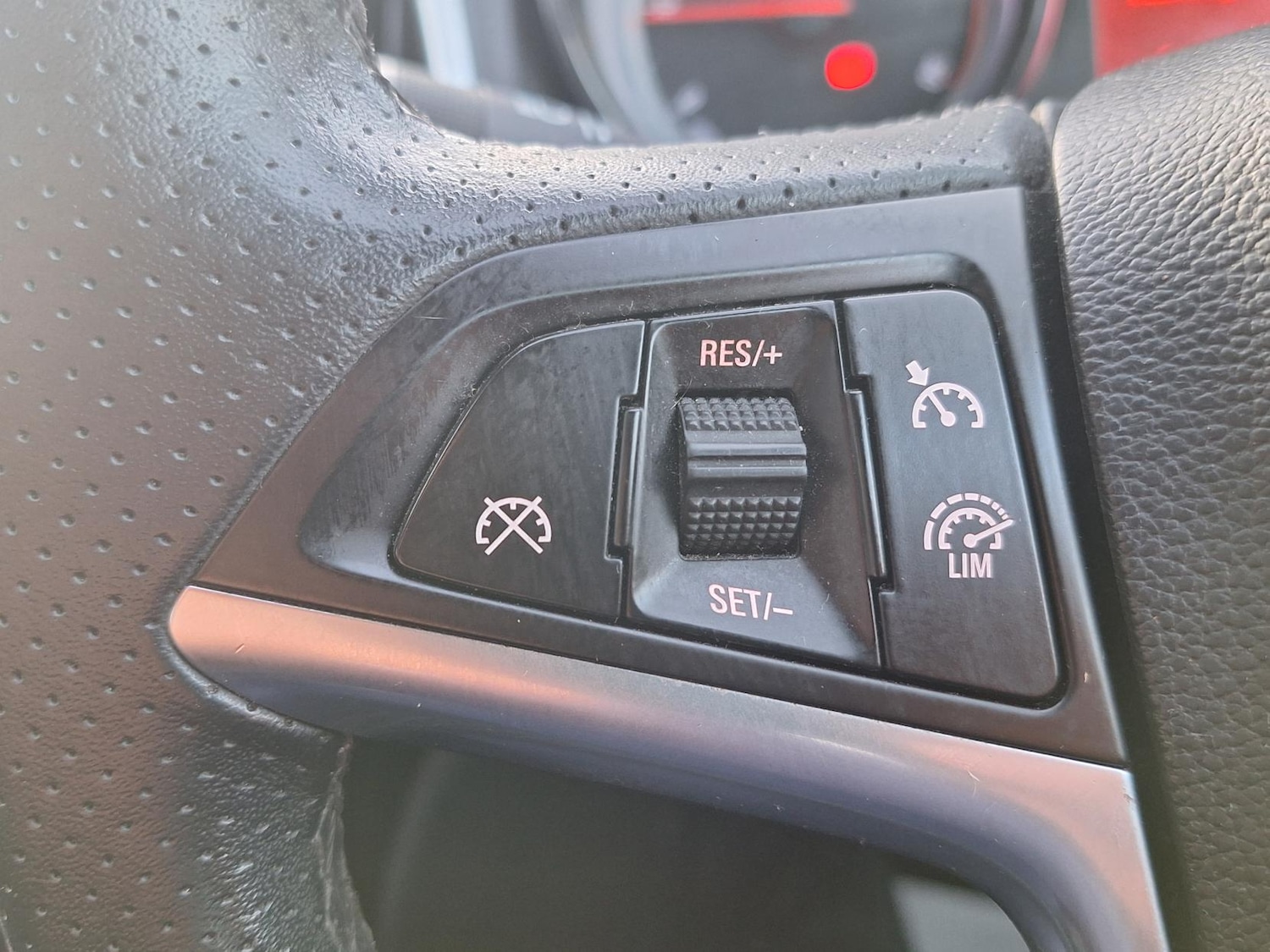 Used Vauxhall Astra GTC 2012 for sale - 76968941: Photo 19