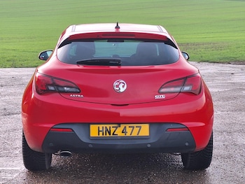 Used Vauxhall Astra GTC 2012 for sale - 76968941: Photo
