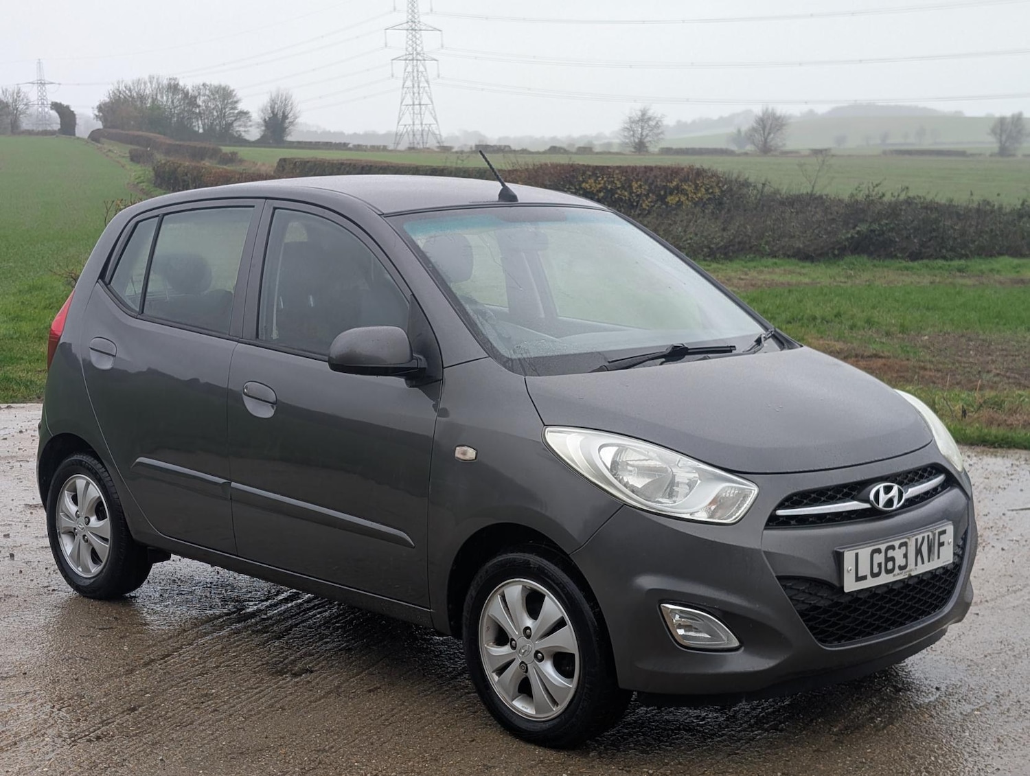 Used Hyundai i10 2013 for sale - 76835176: Photo 1