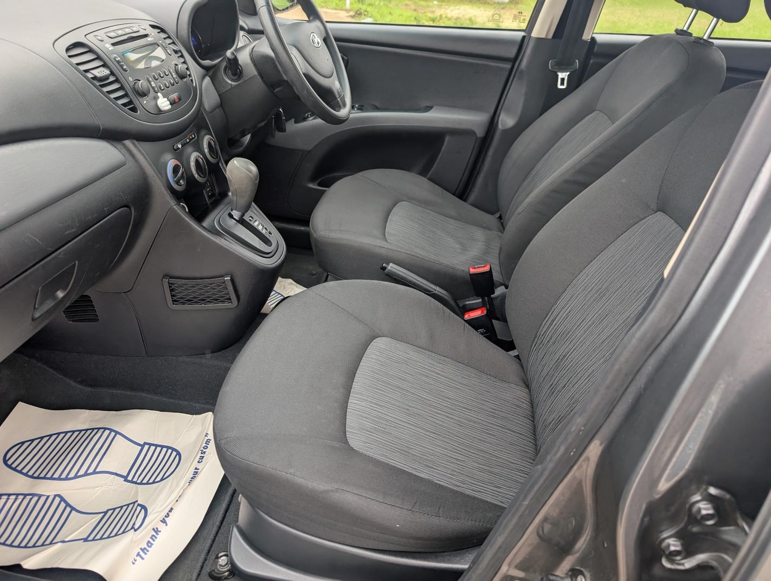 Used Hyundai i10 2013 for sale - 76835176: Photo 21