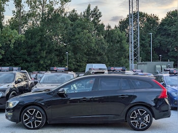 Used Volvo V60 2016 for sale - 75386281: Photo