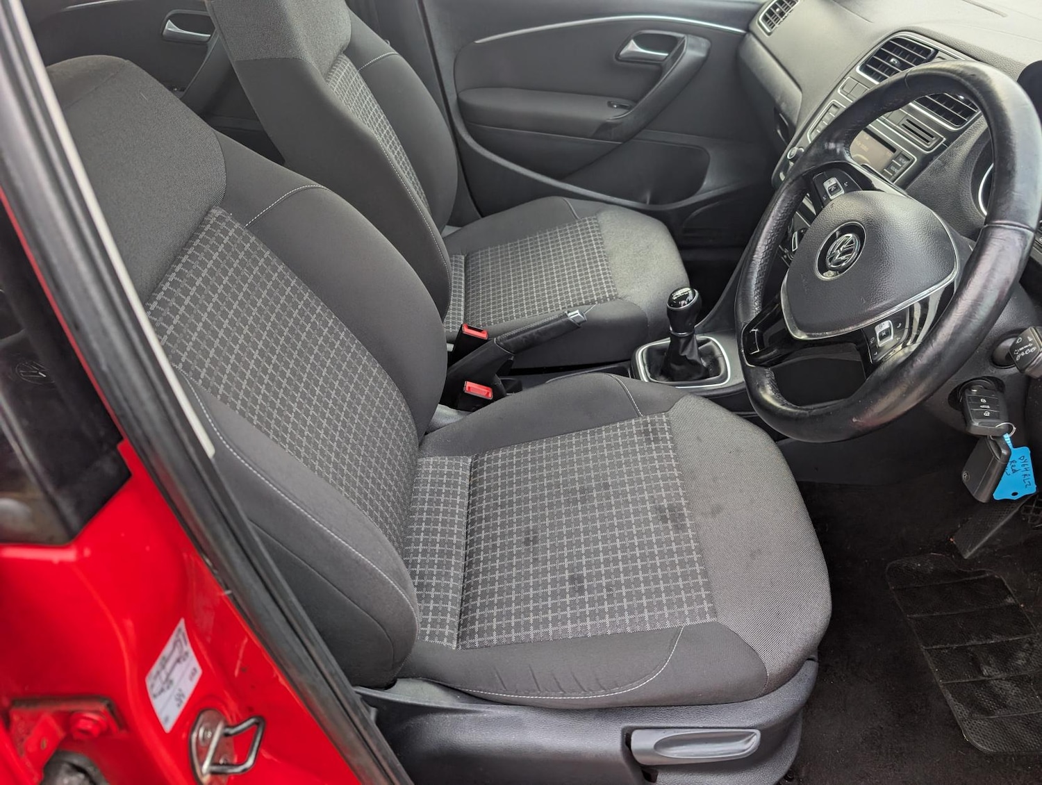 Used Volkswagen Polo 2014 for sale - 76856292: Photo 16