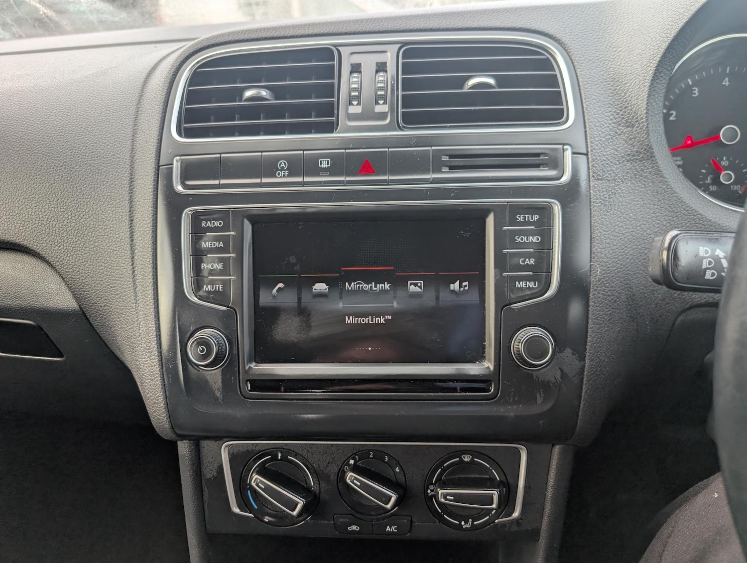 Used Volkswagen Polo 2014 for sale - 76856292: Photo 21