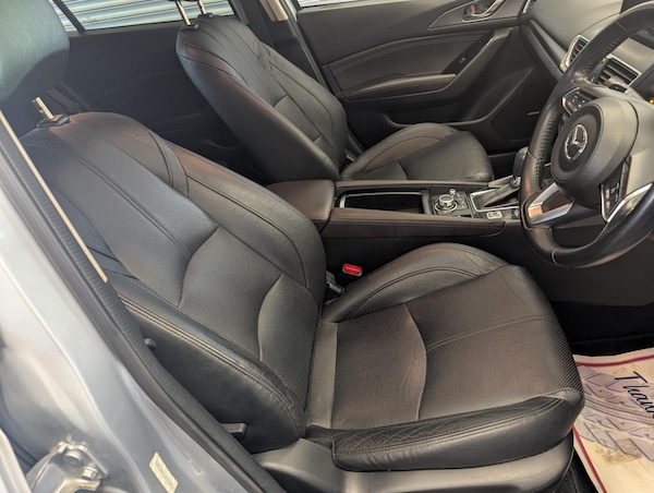 Used Mazda Mazda3 2017 for sale - 75386262: Photo 19