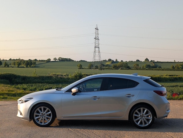 Used Mazda Mazda3 2017 for sale - 75386262: Photo 4