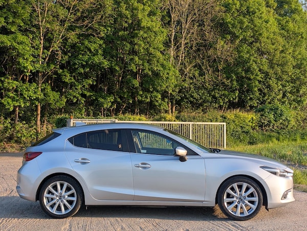 Used Mazda Mazda3 2017 for sale - 75386262: Photo 8