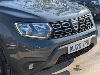 Used Dacia Duster 2020 for sale - 78399980: Photo
