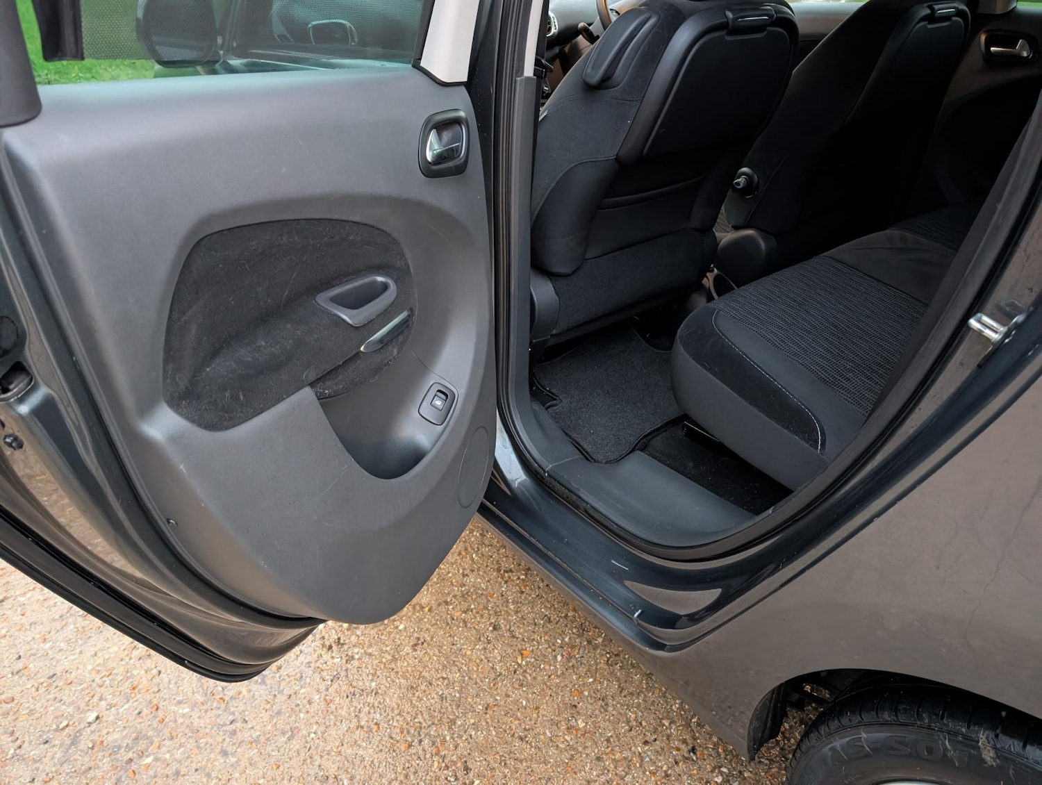 Used Citroen C3 Picasso 2015 for sale - 77482252: Photo 20