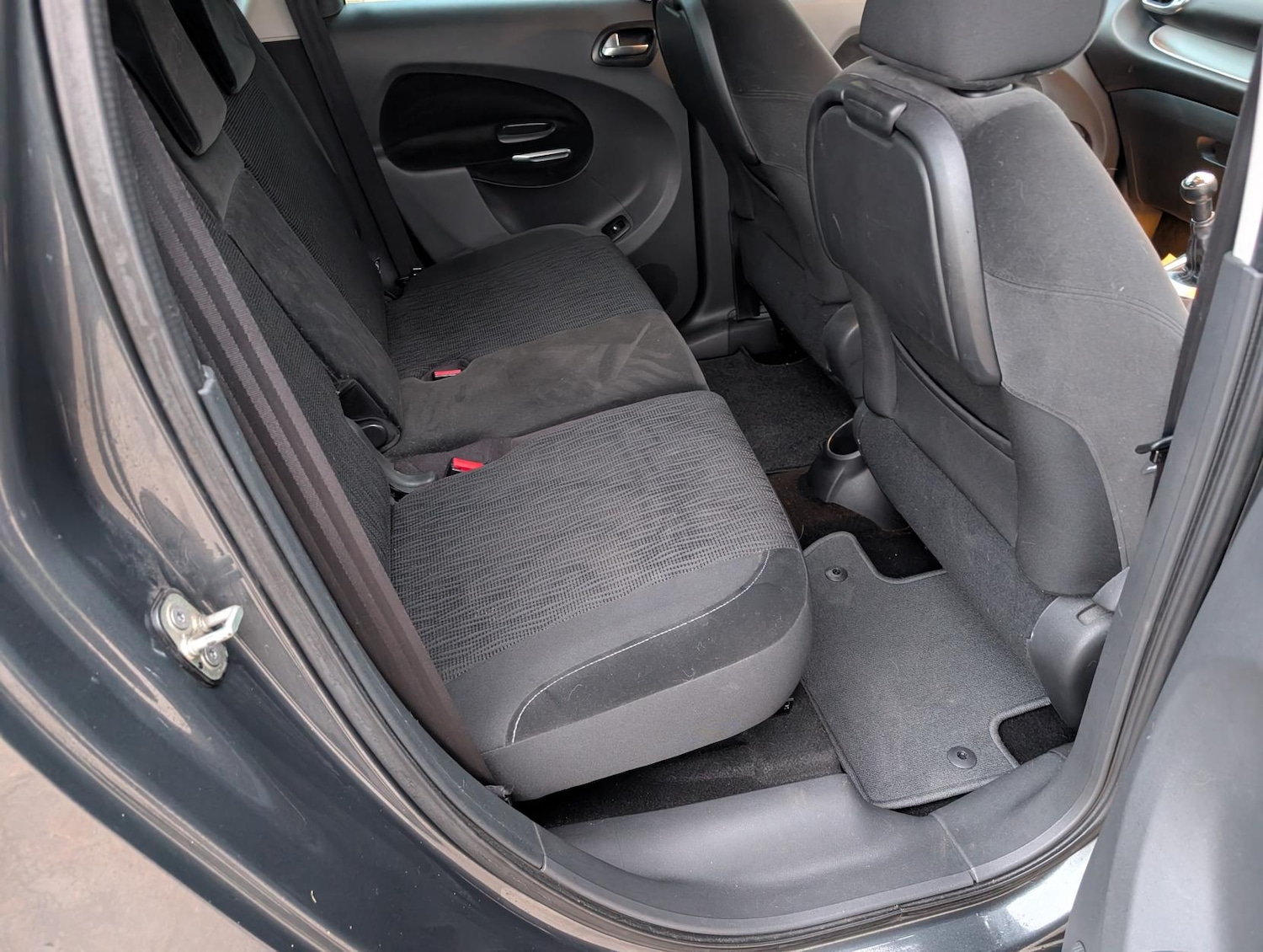 Used Citroen C3 Picasso 2015 for sale - 77482252: Photo 24