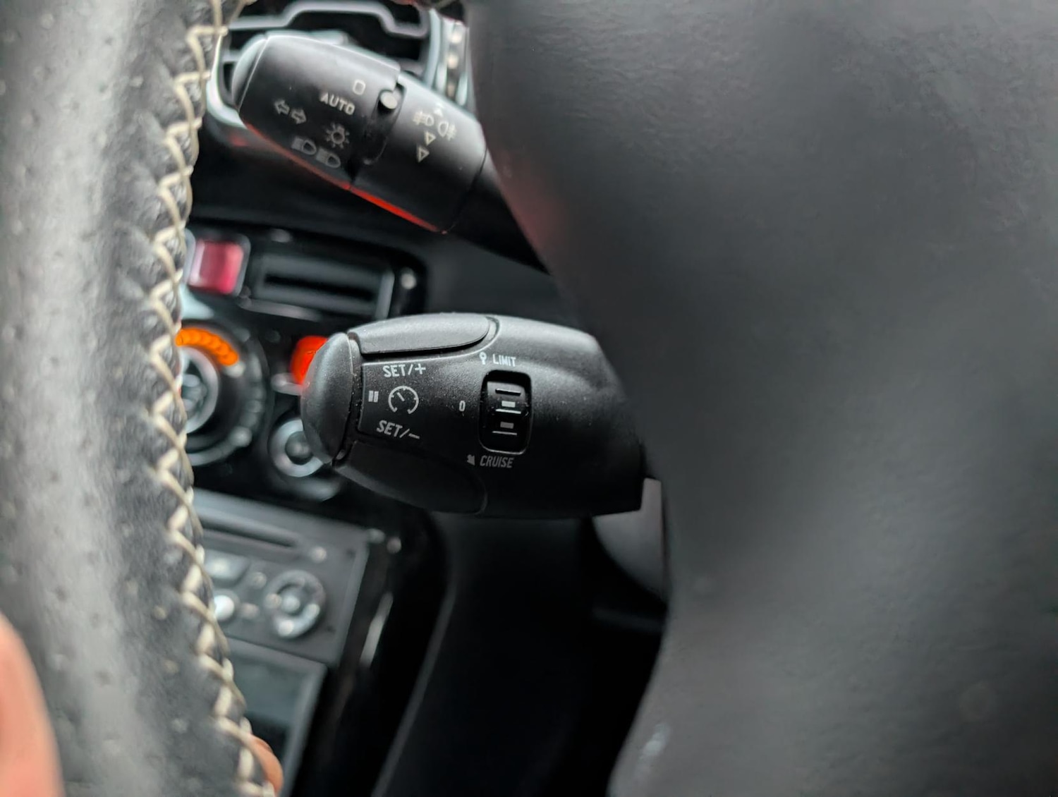 Used Citroen C3 Picasso 2015 for sale - 77482252: Photo 25