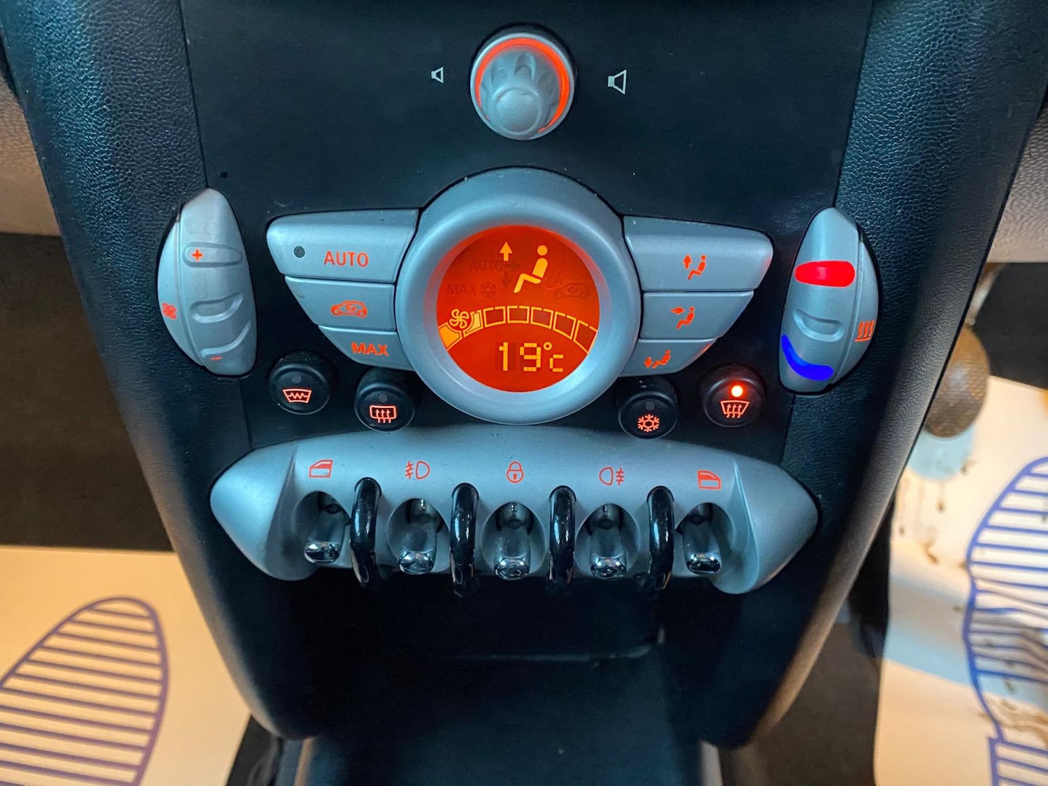 Used MINI Hatch 2010 for sale - 77367228: Photo 13