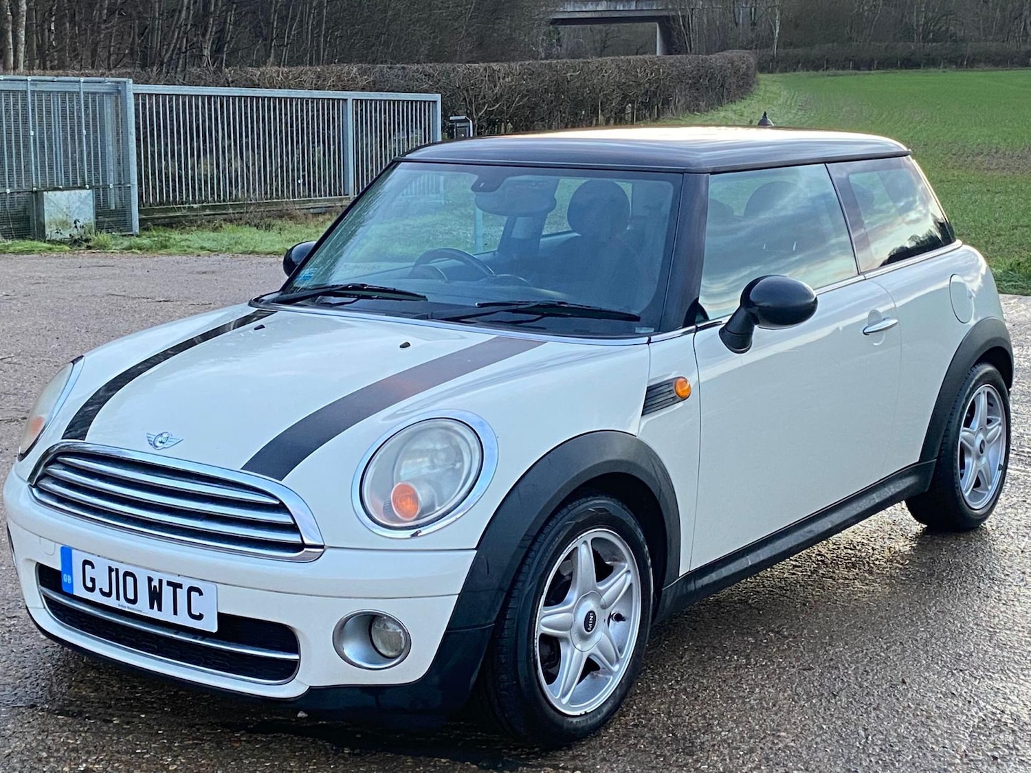Used MINI Hatch 2010 for sale - 77367228: Photo 3