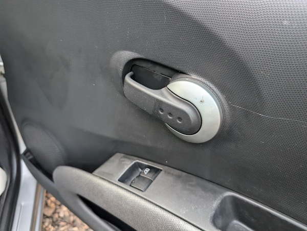 Used Nissan Micra 2006 for sale - 75386245: Photo 12