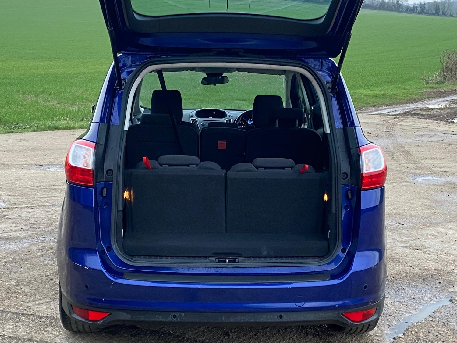 Used Ford Grand C-Max 2015 for sale - 77710774: Photo 26