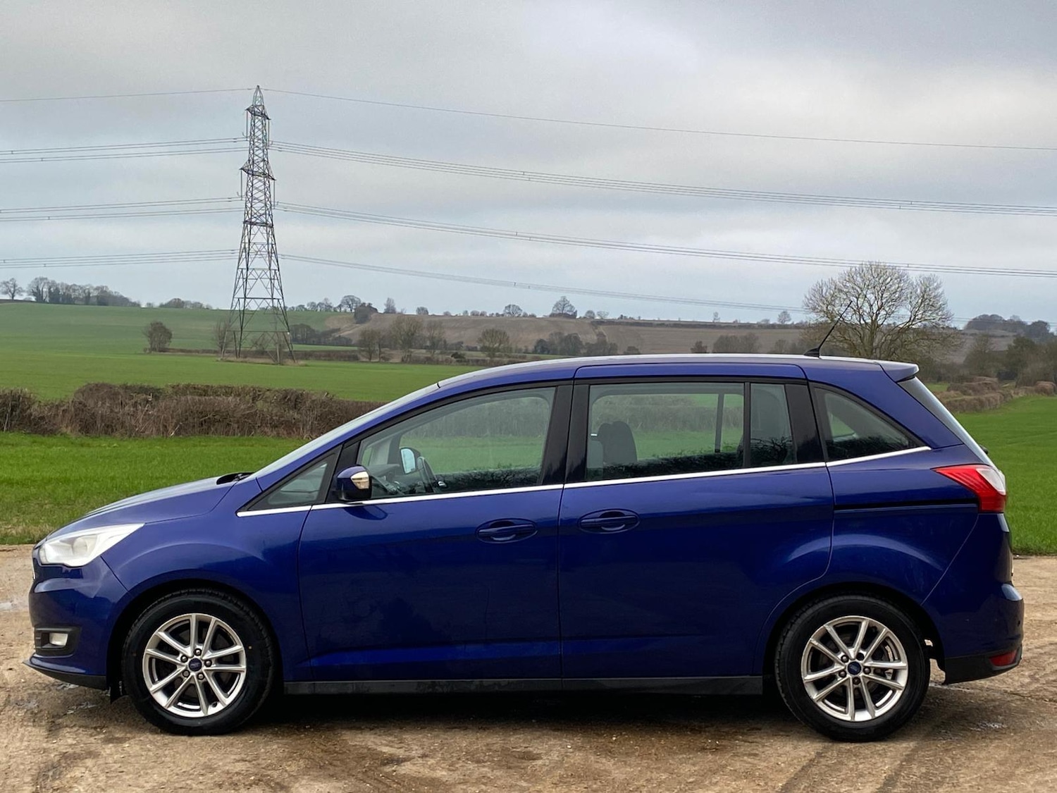 Used Ford Grand C-Max 2015 for sale - 77710774: Photo 4