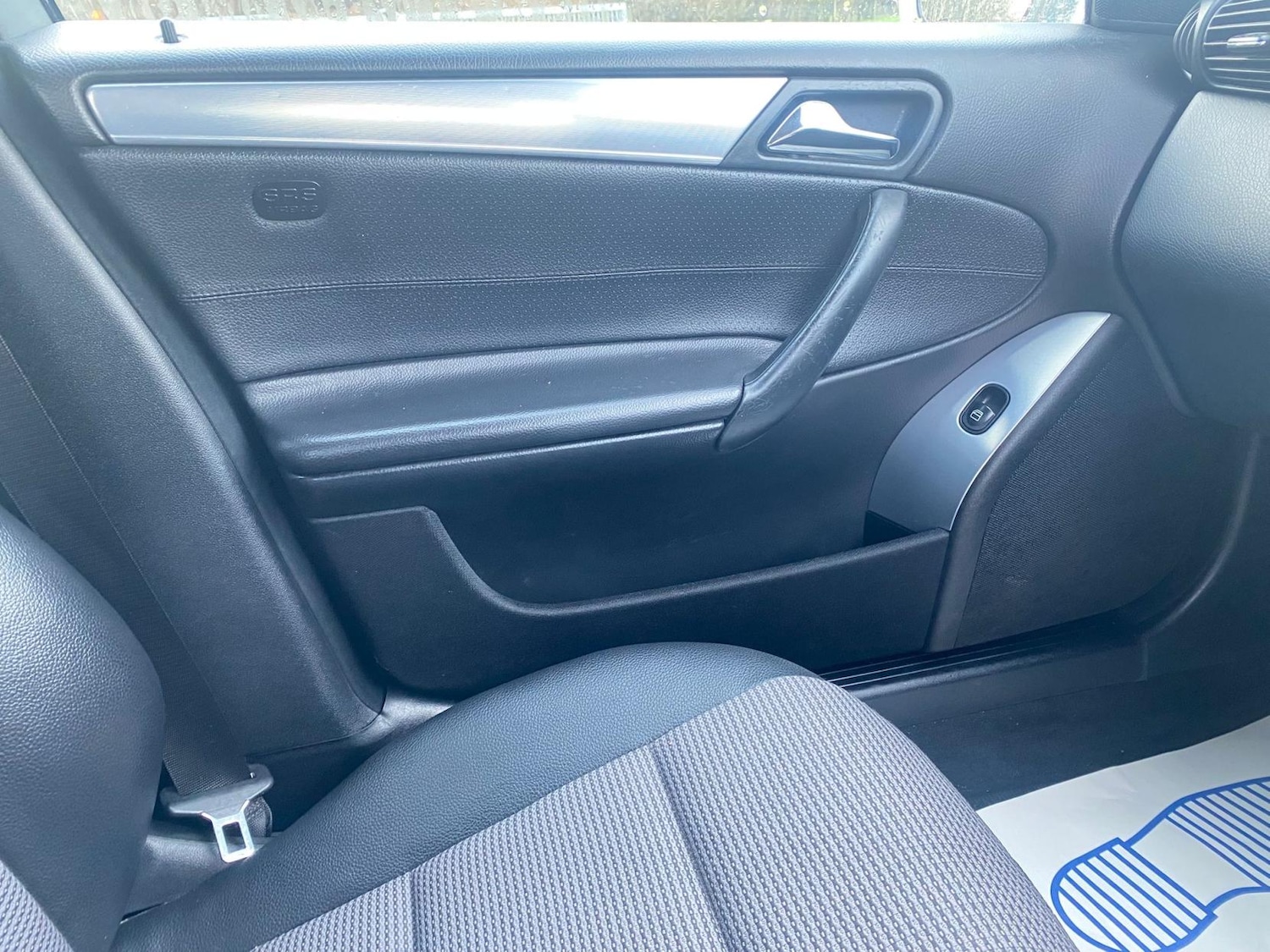 Used Mercedes-Benz C Class 2004 for sale - 77237258: Photo 15