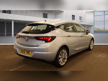 Used Vauxhall Astra 2016 for sale - 75641597: Photo