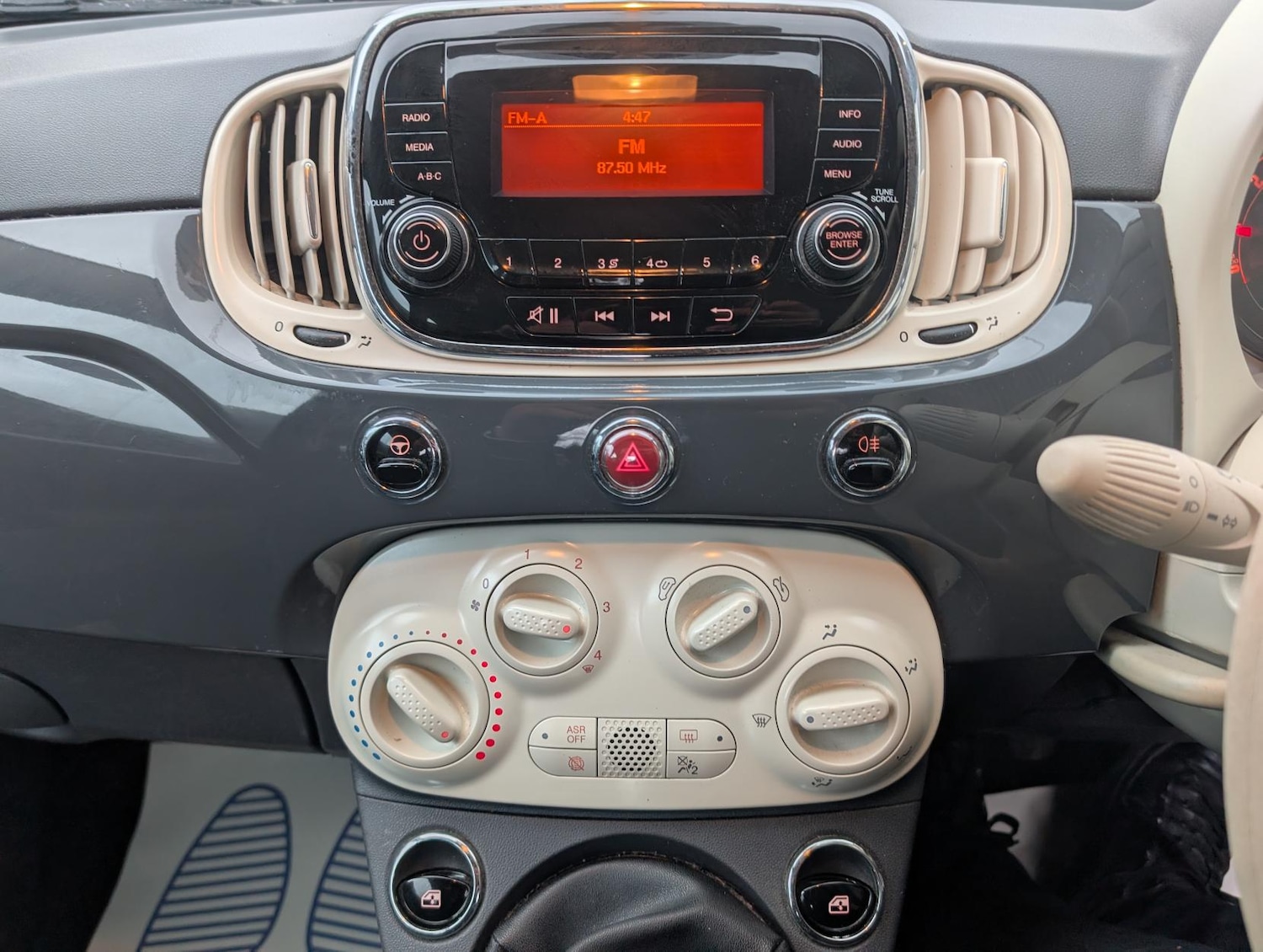 Used Fiat 500 2016 for sale - 77321338: Photo 11