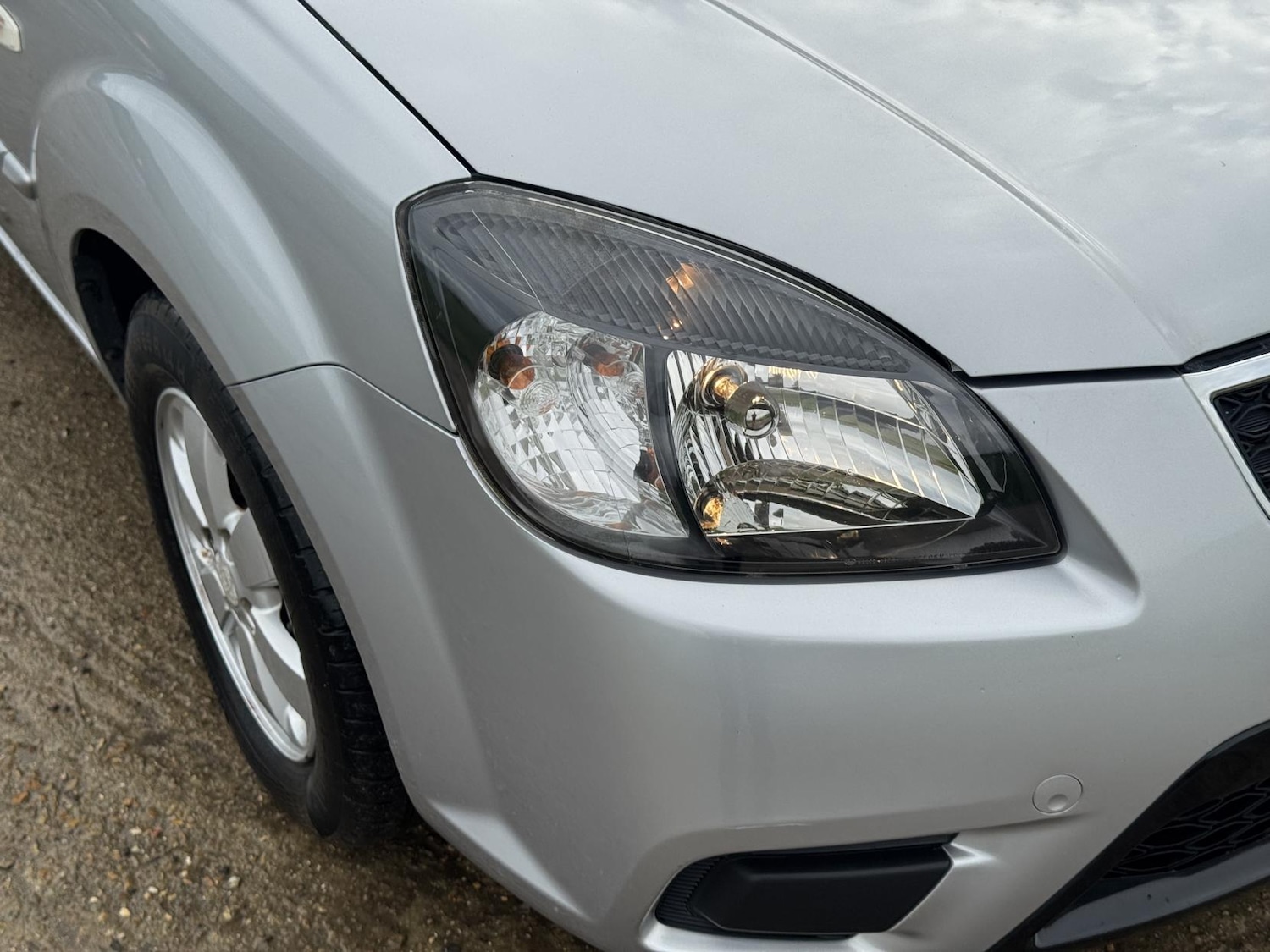 Used Kia Rio 2009 for sale - 76560669: Photo 2